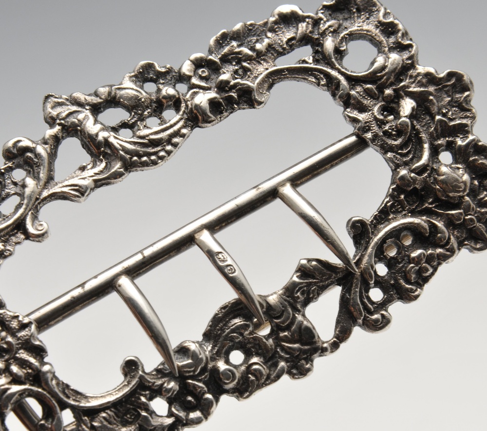 A late Victorian silver shoe buckle, cast and embellished with floral scrolls, hallmarked Chester - Image 4 of 5