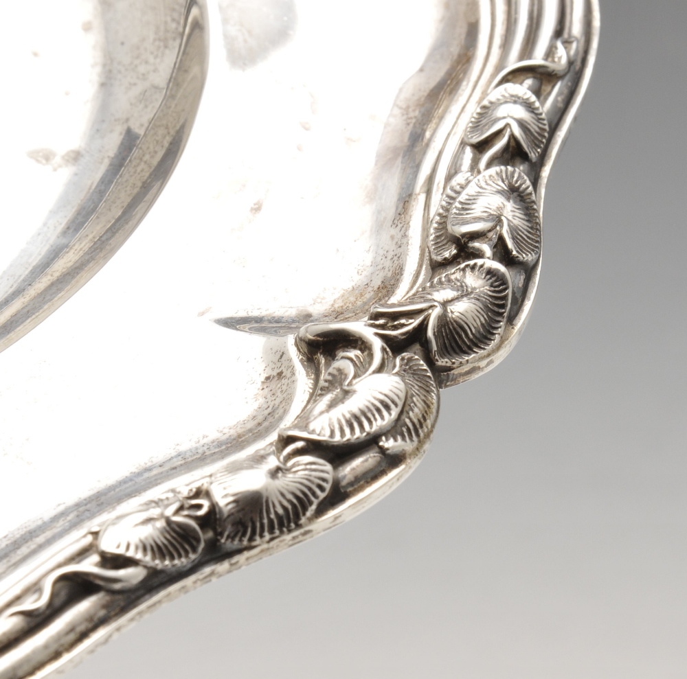 An early Victorian silver plate by Paul Storr, of shaped circular outline with applied decoration of - Image 6 of 9