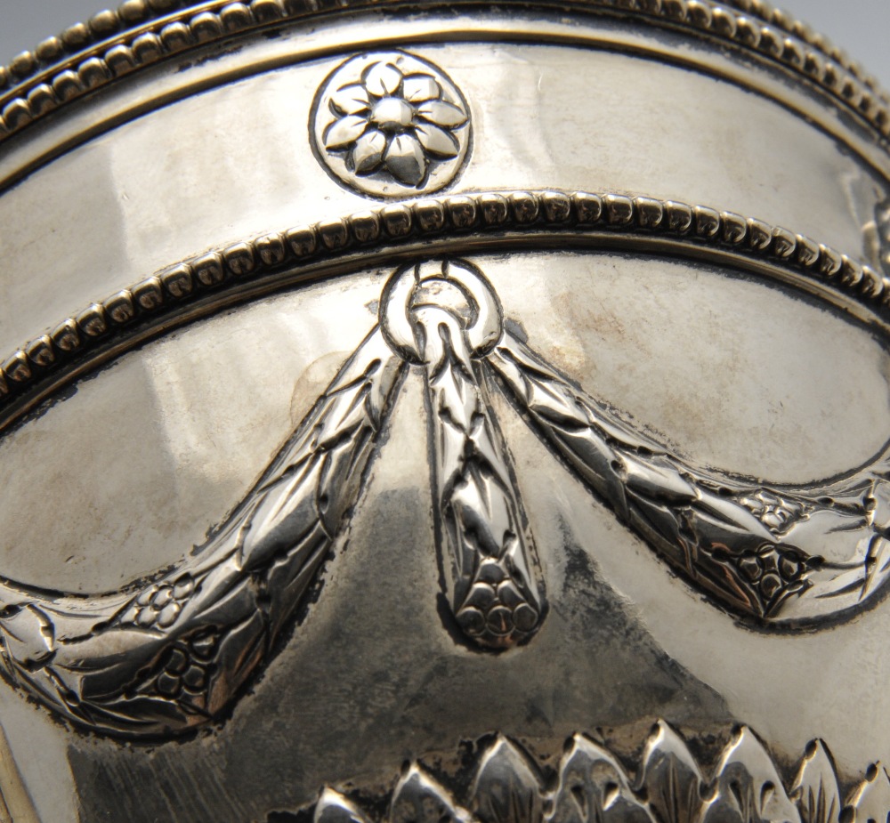 A late Victorian Neoclassical cup and cover, the conical body with swag embossing and raised on a - Image 5 of 6