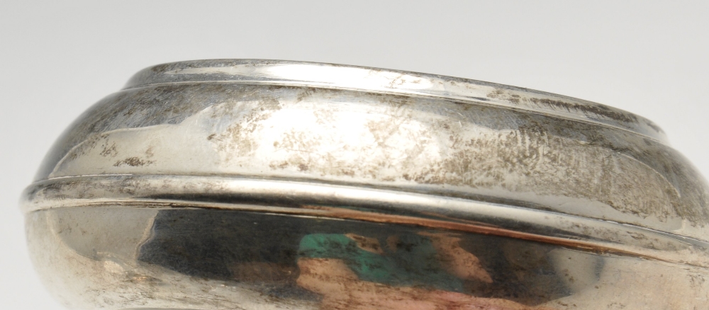 A pair of early nineteenth century silver salts of trench form. Hallmarked Pairpoint Brothers, - Image 3 of 3