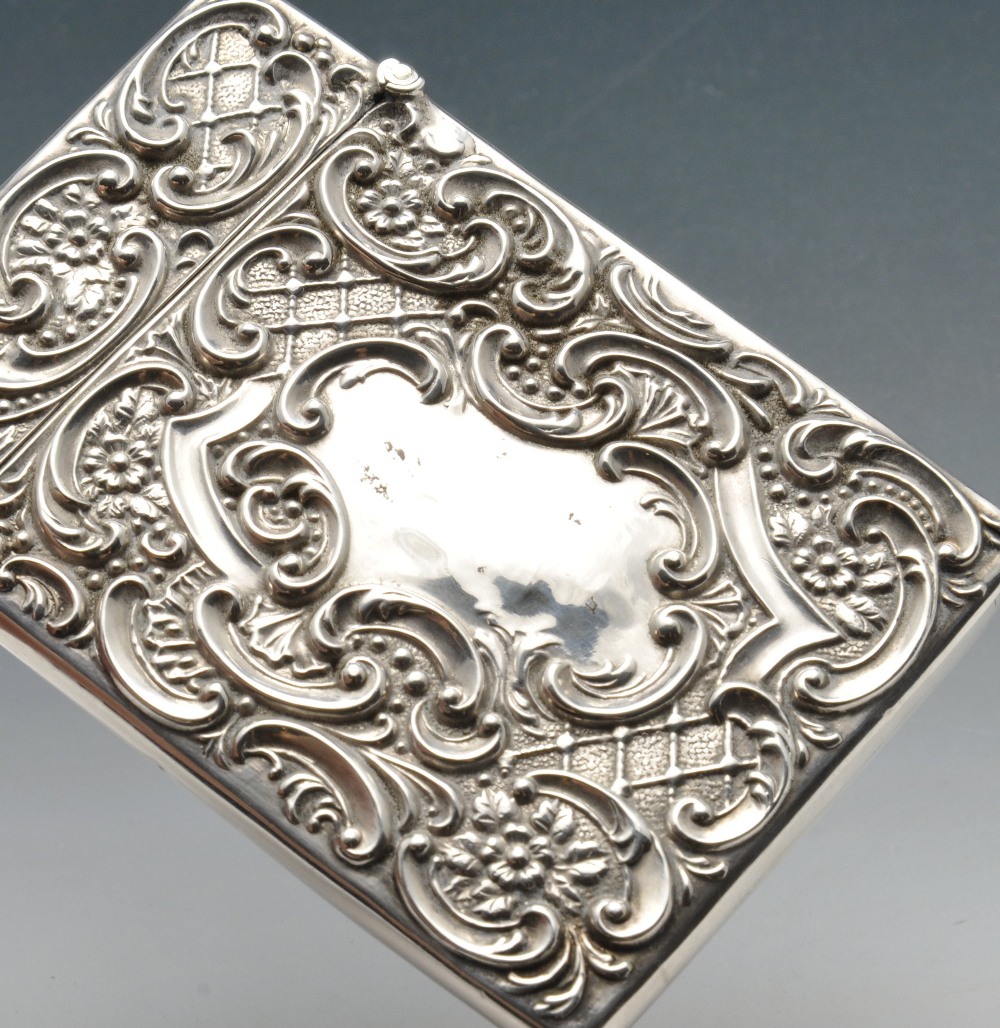 An Edwardian silver card case, the oblong form, embossed with a hillside scene of a stag and deer - Image 4 of 5