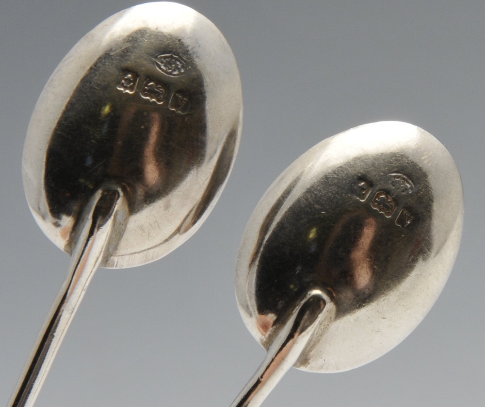 A cased set of six Edwardian silver teaspoons with apostle terminals, hallmarked A J Bailey, - Image 4 of 7