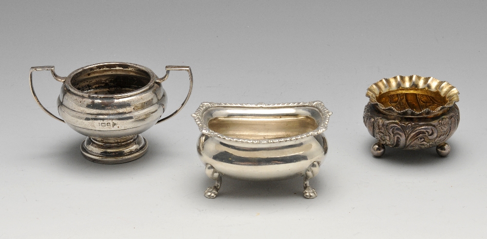 An early twentieth century silver open salt and pepper, hallmarked Sheffield 1915. Together with