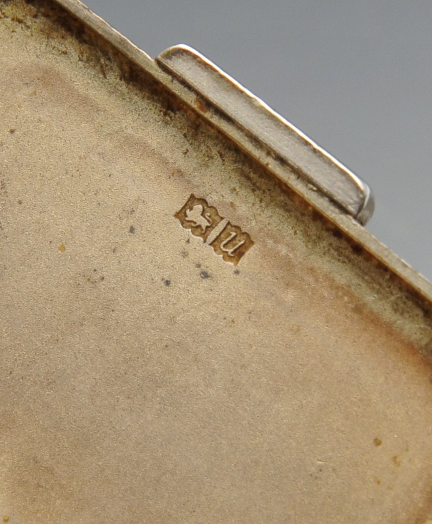 A 1960's silver small snuff or pill box, of plain rectangular form having engine-turned exterior - Image 3 of 6