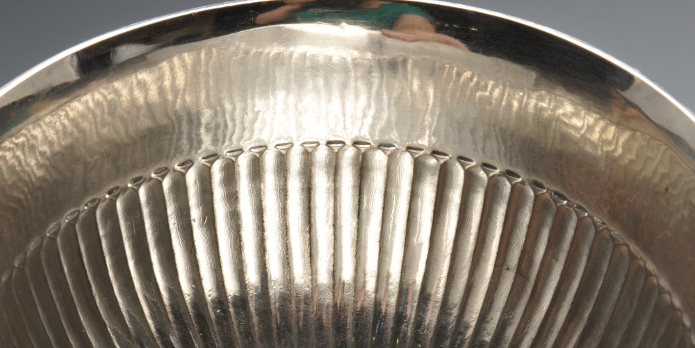 A late George III silver bowl of circular form, crest engraved and decorated with four raised oval - Image 6 of 6