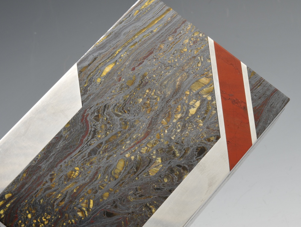 A 1930's ornamental marble box, the oblong form inlaid with jasper and silver. Signed to the inner - Image 3 of 3