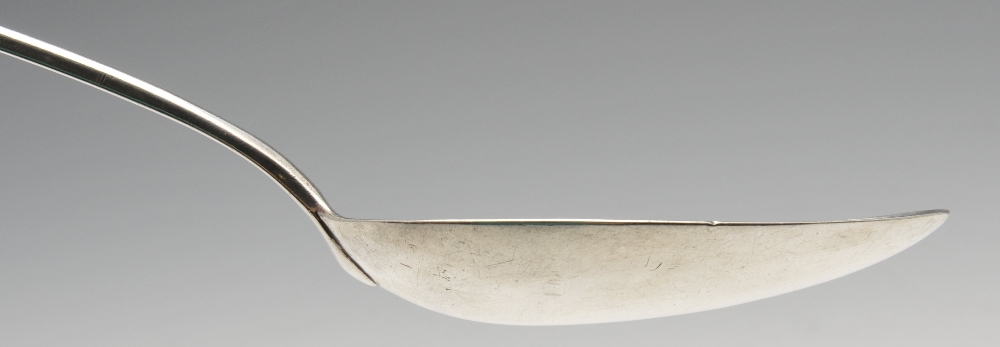A George III silver Old English serving spoon with initialled terminal. Hallmarked William Eley & - Image 3 of 6