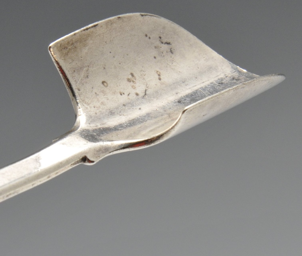A mid-Victorian silver stilton scoop, with plain baluster shape ivory handle. Hallmarked Martin, - Image 3 of 5