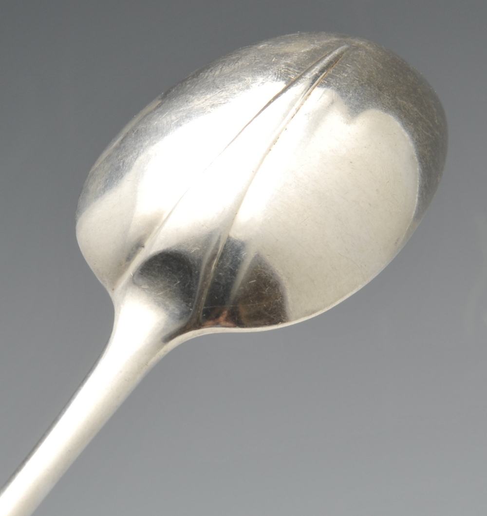 A set of five 1930's silver Hanoverian pattern table spoons. Hallmarked Mappin & Webb Ltd., - Image 6 of 6