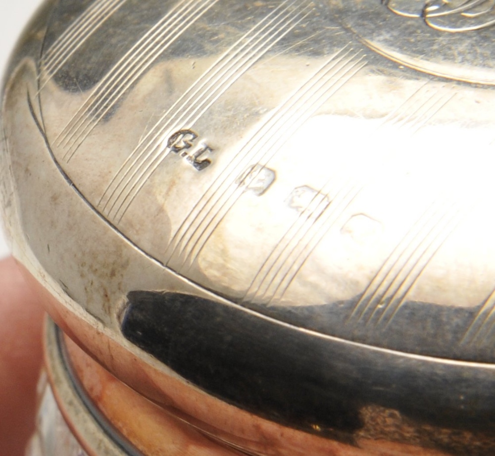 An Art Deco silver christening mug of plain tapered form with initial engraving and raised on a - Image 10 of 13