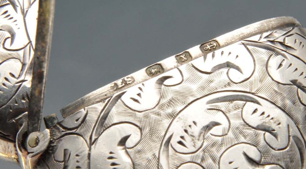 A Victorian silver heart-shaped vesta case partly decorated with scroll engraved, personal name - Image 6 of 8