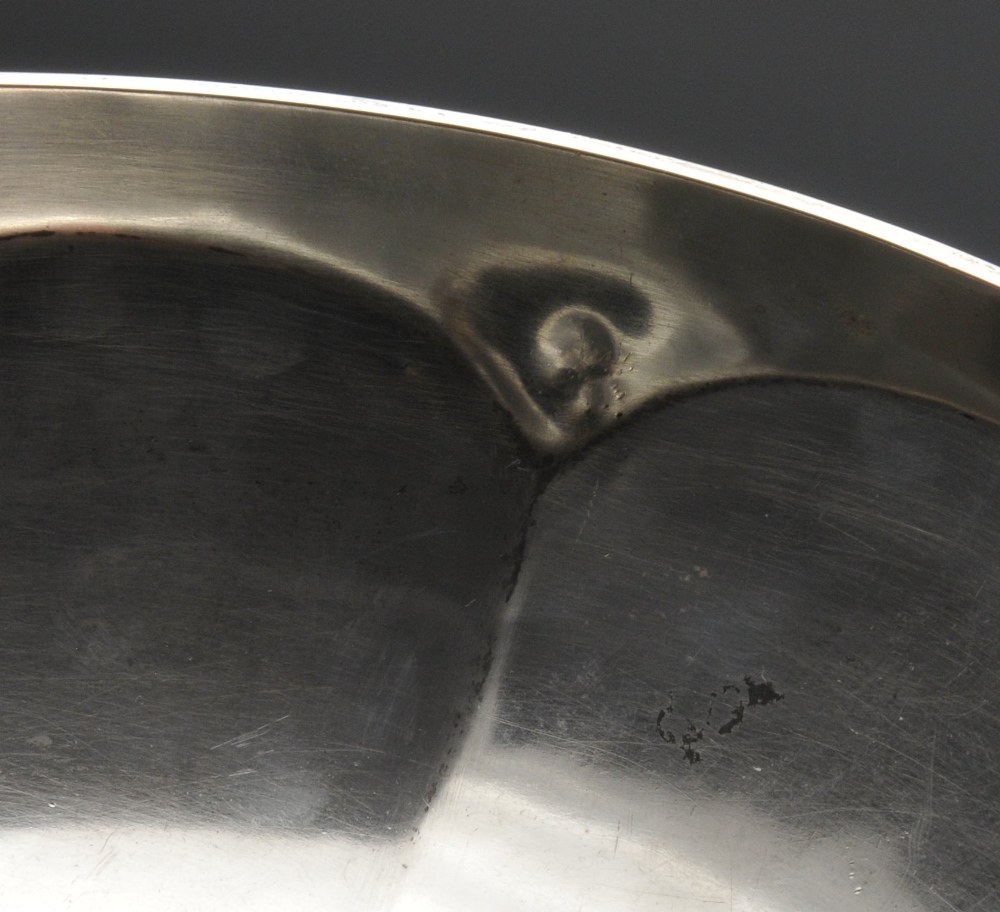 An early twentieth century silver tazza, the circular outline with octagonal lobed body, twin high - Image 5 of 6