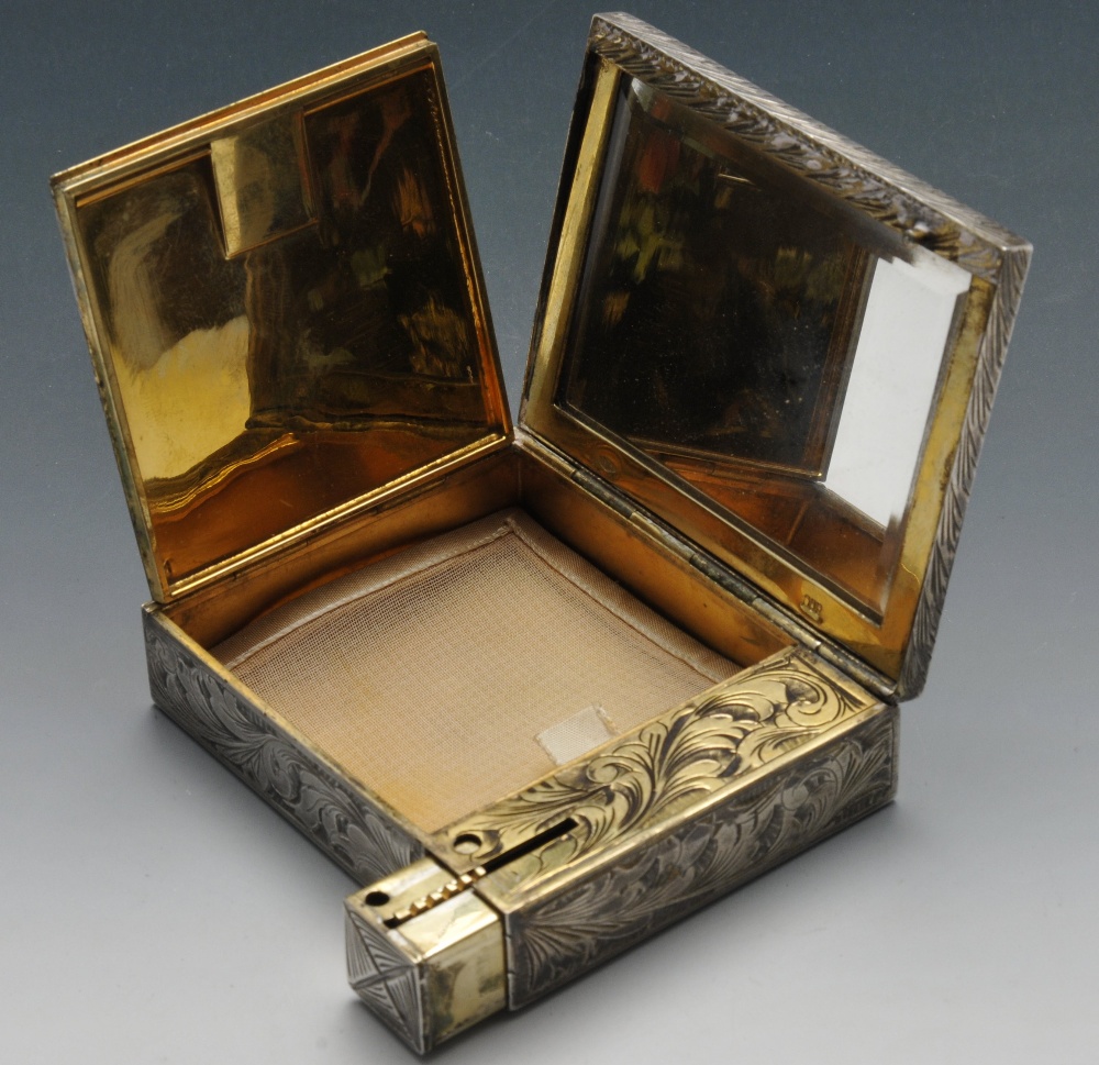 An Italian mid-twentieth century silver and enamel combination compact and lipstick, the rectangular - Image 3 of 6