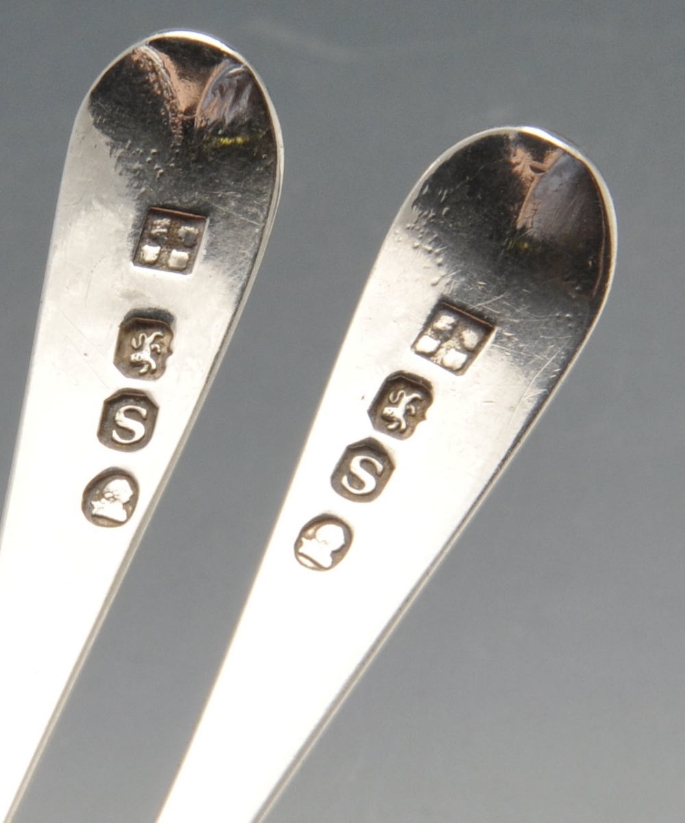 A pair of George III silver condiment spoons, having initialled terminals and gilt bowls. Hallmarked - Image 2 of 6