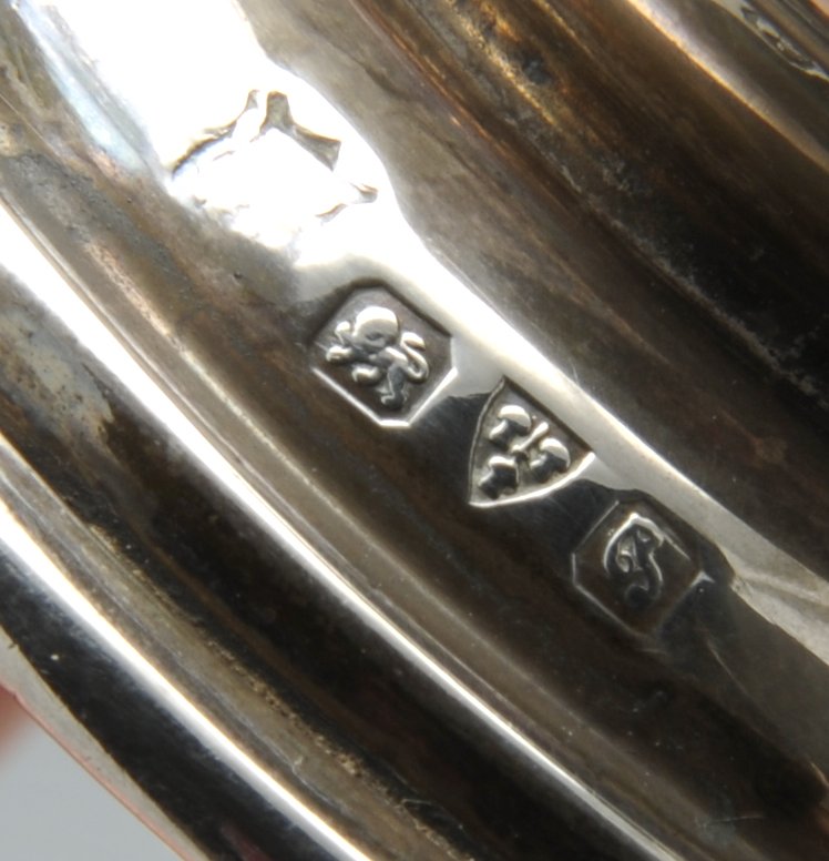 An early twentieth century silver christening mug of tapering form with initial engraving standing - Image 13 of 14