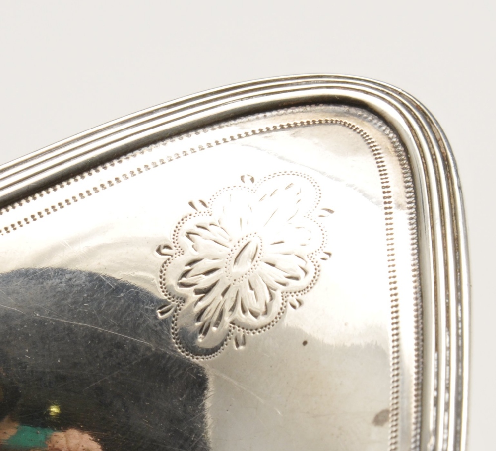 A George III silver candlesnuffer tray of navette form with floral and punch-work borders within - Image 4 of 5