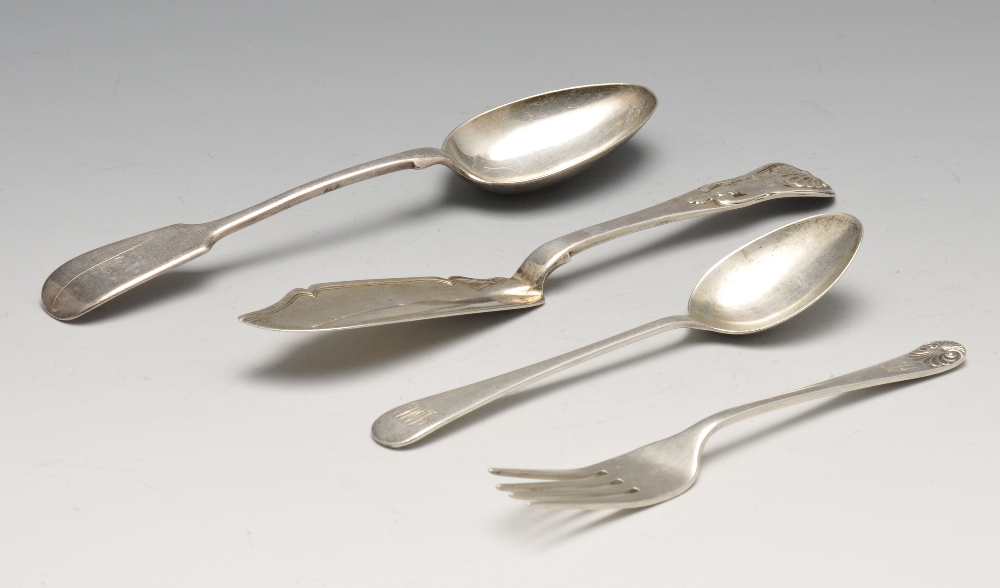 Three George III silver Old English pattern teaspoons, hallmarked Solomon Hougham, London 1803. - Image 8 of 8