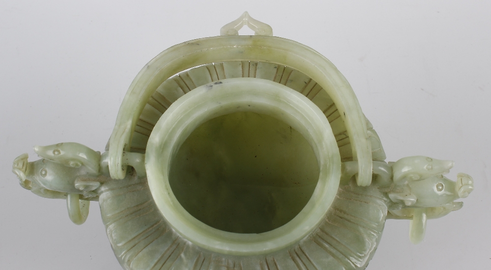 A Chinese carved green hard stone bowl and cover, the body carved with dual dragon and pearl - Image 4 of 7