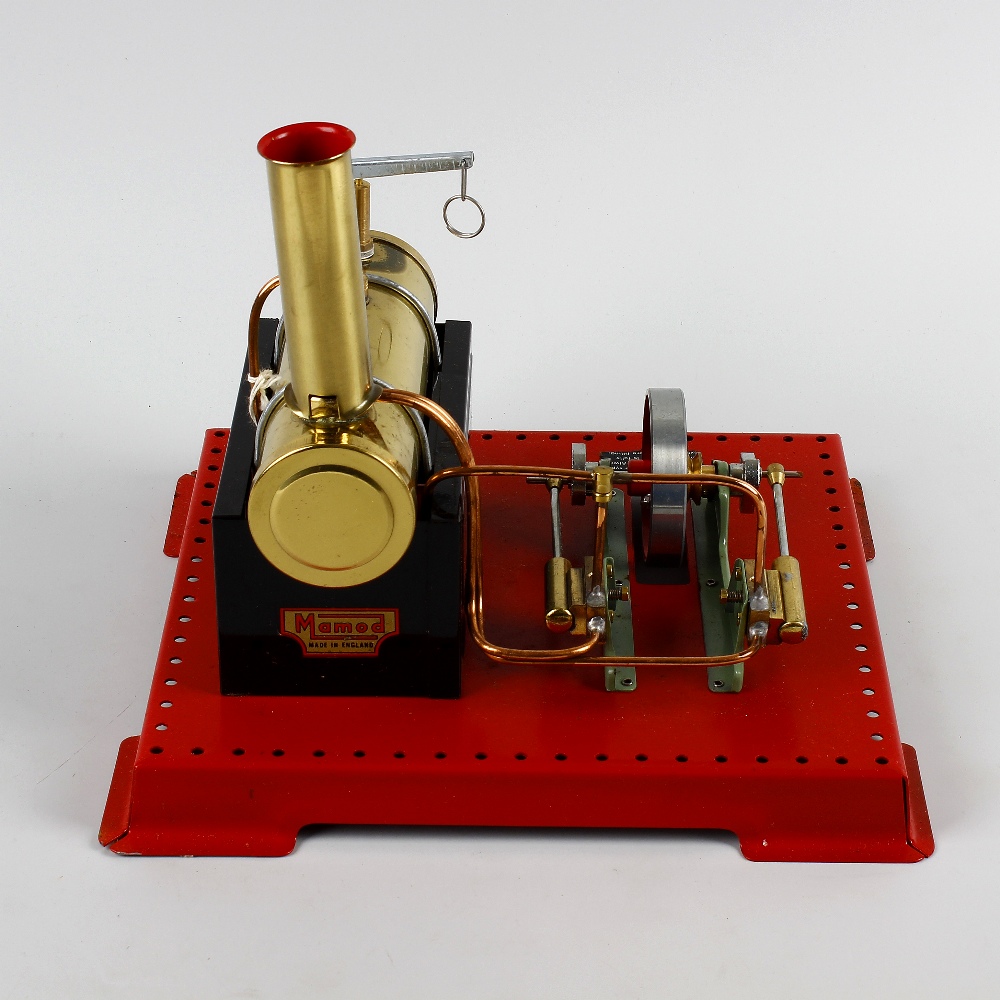 A Mamod SE3 live steam model twin cylinder super heated steam engine in original box, together