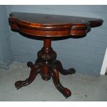 A Victorian figured walnut serpentine sh