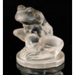 Rene Lalique - A glass car mascot titled Grenouille modelled as a seated frog,