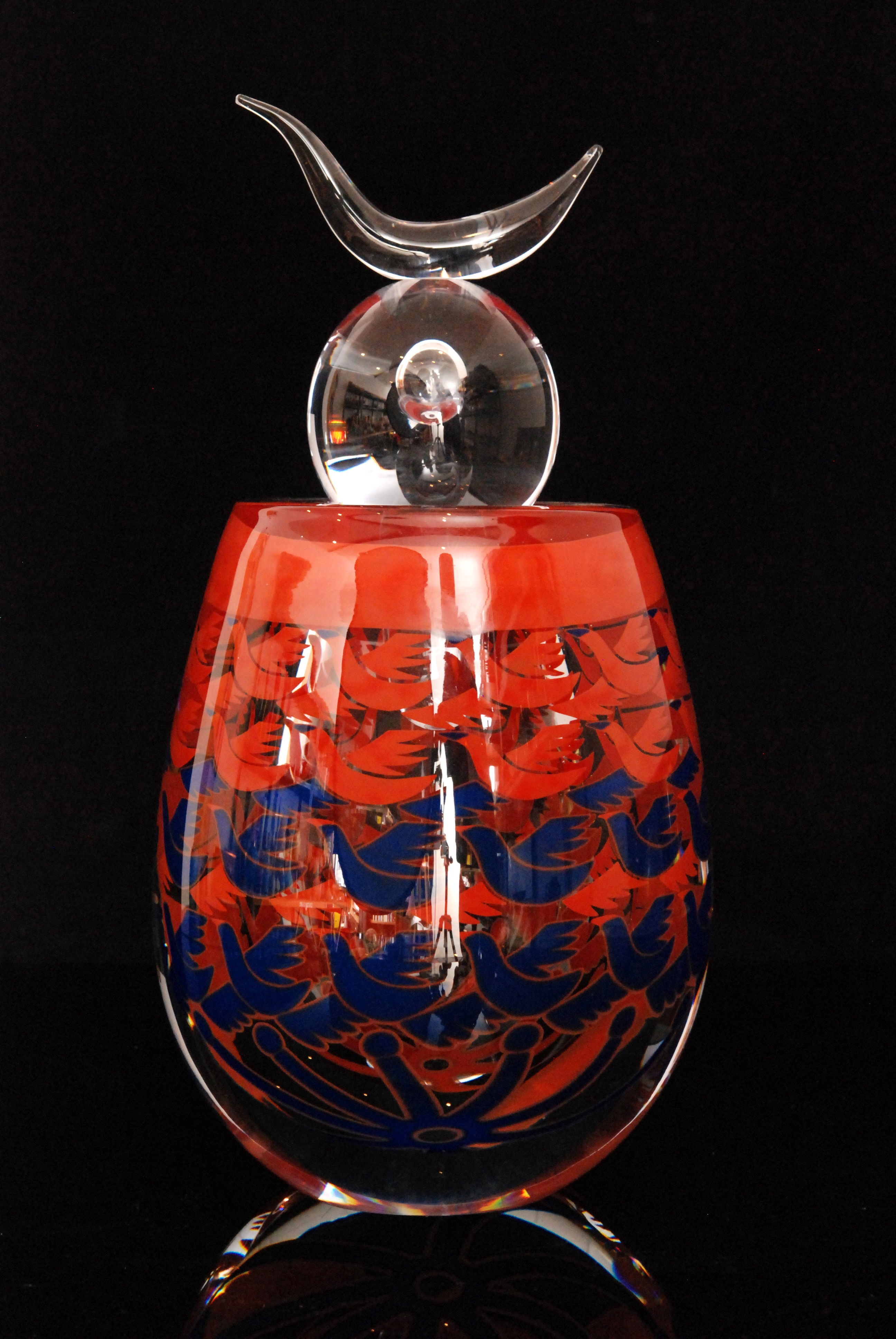 Studio Ahus - Sweden - A large contemporary unique Graal glass vase titled Soaring, - Image 2 of 2