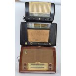 A Phillips type 431A brown bakelite cased radio,