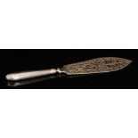 A George III hallmarked silver fish slice,