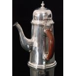 An early 20th Century hallmarked silver Queen Ann style chocolate pot,