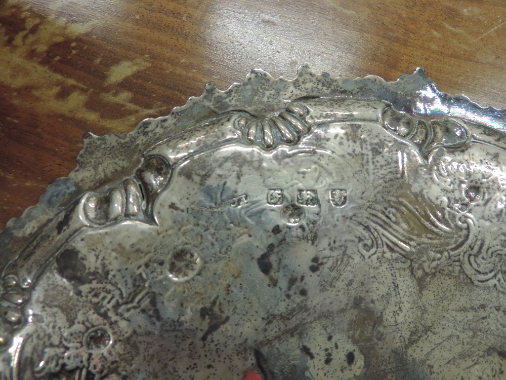 A fine early George III English silver S - Image 4 of 4