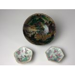 Two small Chinese shaped porcelain Dishe