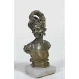 Busto di donna con cappello piumato,  GEORGES VAN DER STRAETEN, Bronzo dorato, cm. 17Firmato al