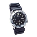 Seiko Diver's 200M automatic stainless steel gentleman's wristwatch, ref. 7S26-0020, rotating bezel,