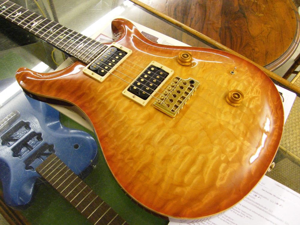 Paul Reed Smith (PRS) signature electric guitar, no. 999 of 1000 made, circa 1990, ser. no. 0- - Image 3 of 8