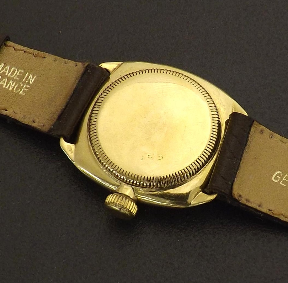 Rolex Oyster 1930s 18ct mid-size wristwatch, case ref. 260554/1925, the circular silvered dial - Image 2 of 4