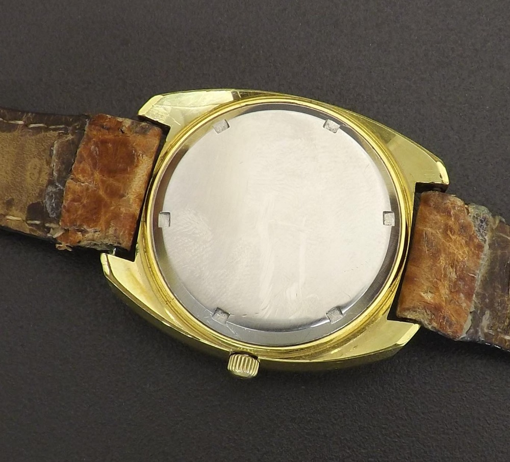 (VKH3LF) Omega Electronic f300Hz Chronometer gold plated gentleman's wristwatch, circa 1973, - Image 2 of 2