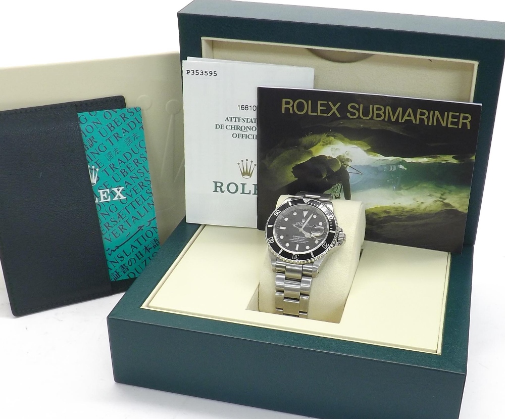 Rolex Oyster Perpetual Date Submariner stainless steel gentleman's bracelet watch, ref. 16610,