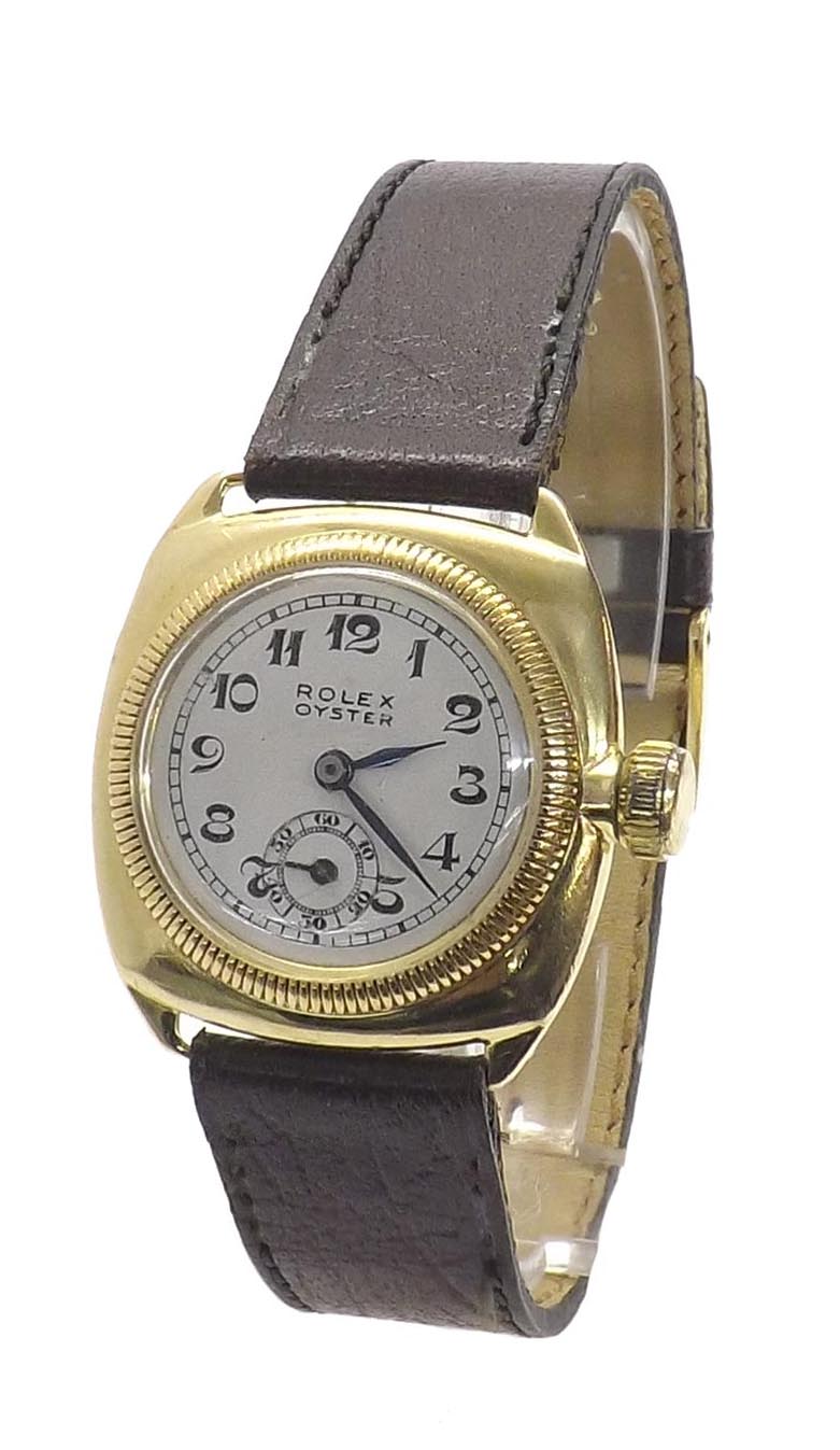Rolex Oyster 1930s 18ct mid-size wristwatch, case ref. 260554/1925, the circular silvered dial