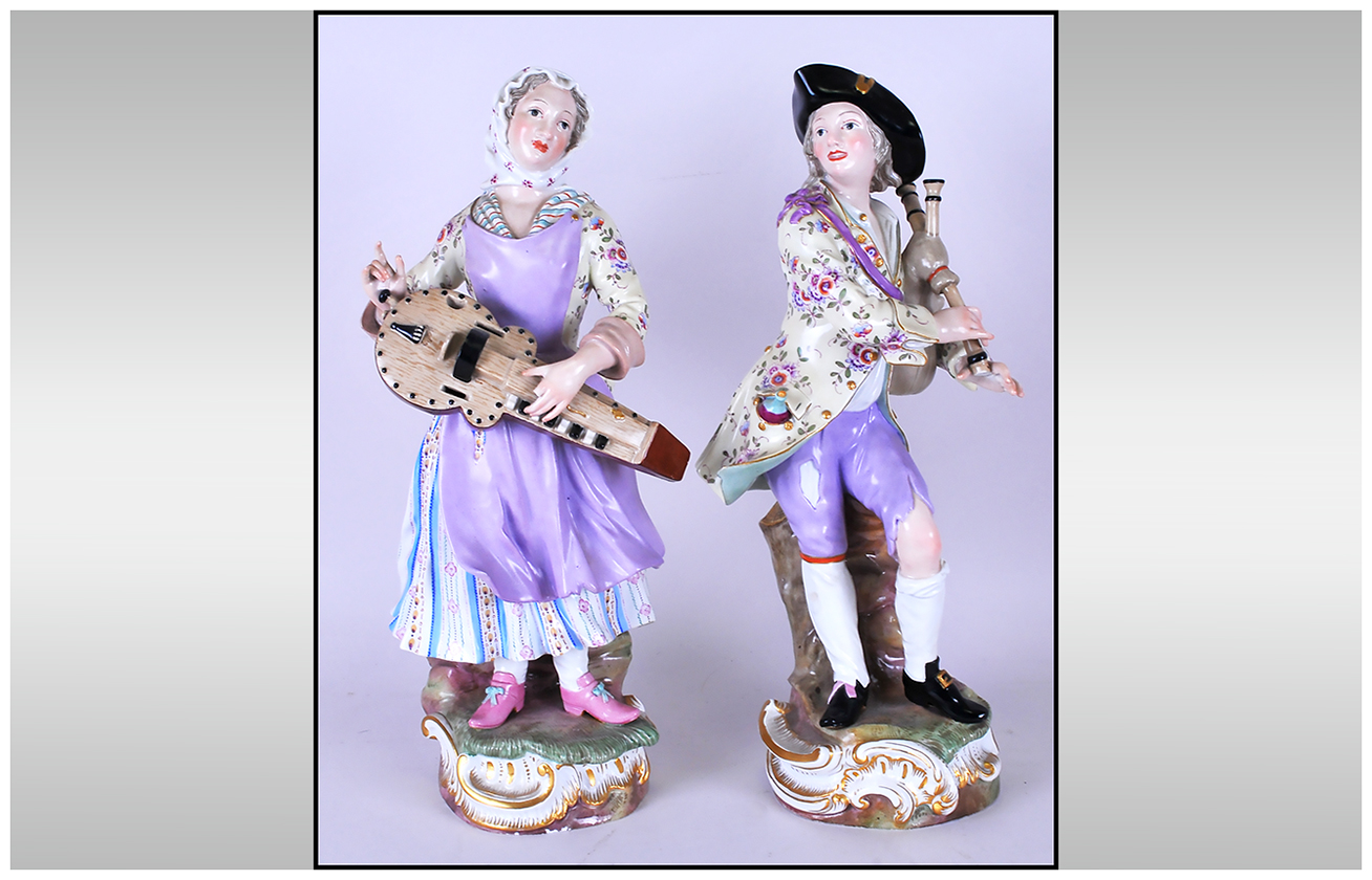 Pair of Meissen Street Musician Figures, both in 18th century attire, the lady dressed in - Image 5 of 8