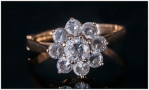 Ladies 9ct Gold Set CZ Cluster Ring with flower head setting. Fully hallmarked. 3.0grams. Good