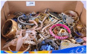Quantity of Costume Jewellery, a selection of mainly bracelets, bangles and necklaces