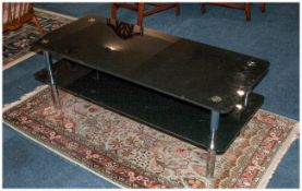Contemporary modern Glass Coffee Table. 46'' Wide x 20'' Deep and 17'' Height.