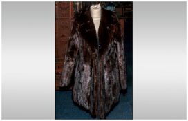 Ladies Dark Brown Mink Coat, collar with revers, slit pockets & fully lined, Approximate Size 12