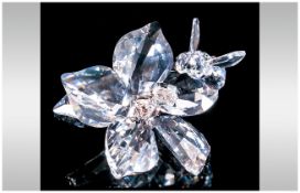 Swarovski S.C.S Cut Crystal Figure, The Collector Bee / Hibiscus Jubilee Edition. Num. 871895. Anton