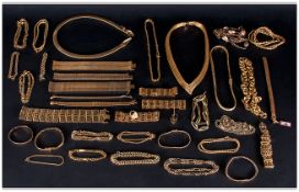 Large Quantity Of Gold Plated Jewellery, Comprising Bracelets, Chains, Necklaces etc Over 1000