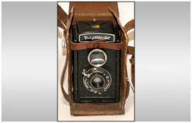 Vintage German Voigtlander Brilliant Rolliflex Box Camera. c.1930's. Complete with Leather Case