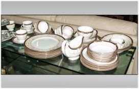 Wedgwood Cornucopia, Bicentenary Celebration Part Dinner Set comprising 8 dinner plates, 8 side
