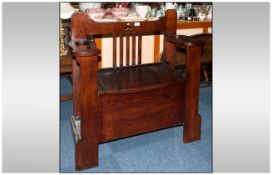 Arts And Crafts possibly Glasgow School Oak Hall Bench, Hinged Seat Between Two Open Arm Rests