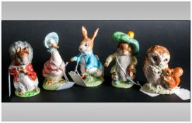 Beswick Beatrix Potter Figures ( 5 ) In Total. 1/ Old Mrs Brown, Gold Oval. BP.2A. Beswick Num.1796.