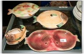 Shorter Fish Ware circa 1950's Five Assorted Pieces comprising two covered vegetable dishes, boat